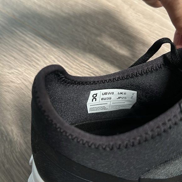 On Cloud X 3 AD Hybrid Training Shoe (Women) - Picture 4 of 4